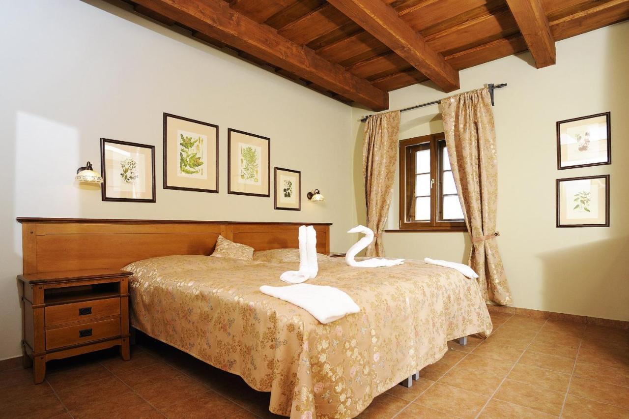 Hotel Kristin Hradek Děčín Kültér fotó